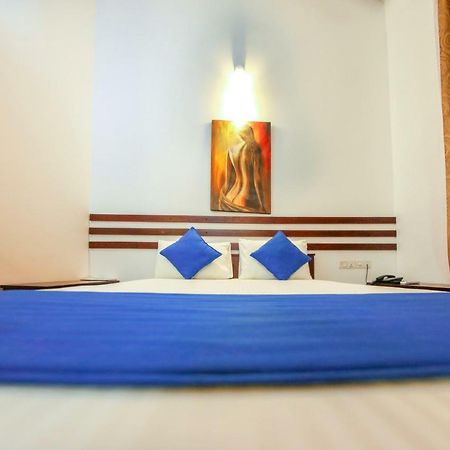White Rose Beach Resort Маравила Екстериор снимка