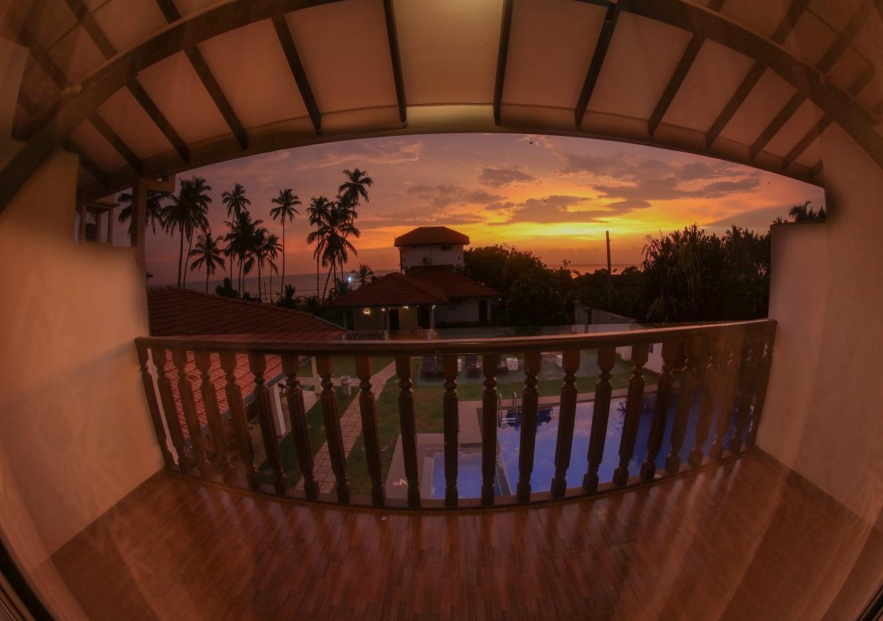 White Rose Beach Resort Маравила Екстериор снимка